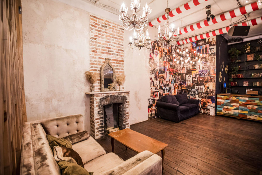 Фотография 4 площадки Большой уютный лофт с верандой на Нижегородской — 290 м²