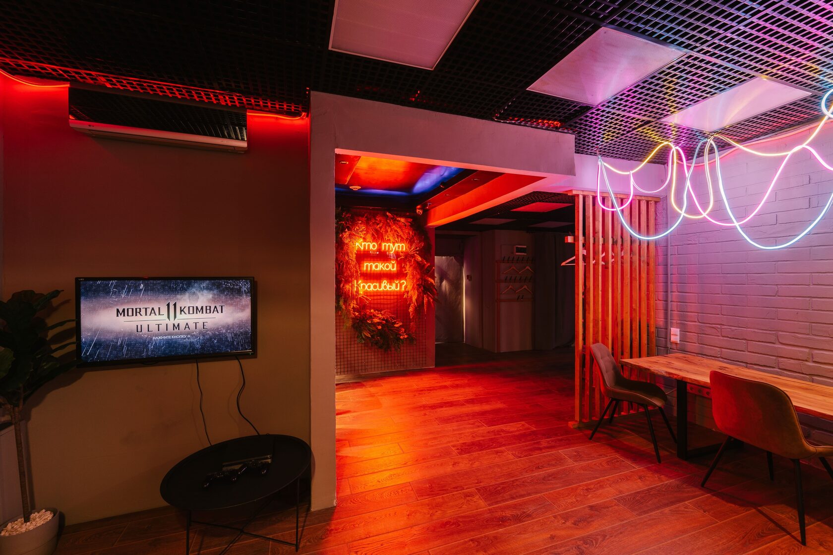 Фотография 12 площадки Современный лофт с зонированием у Бауманской — 110 м²