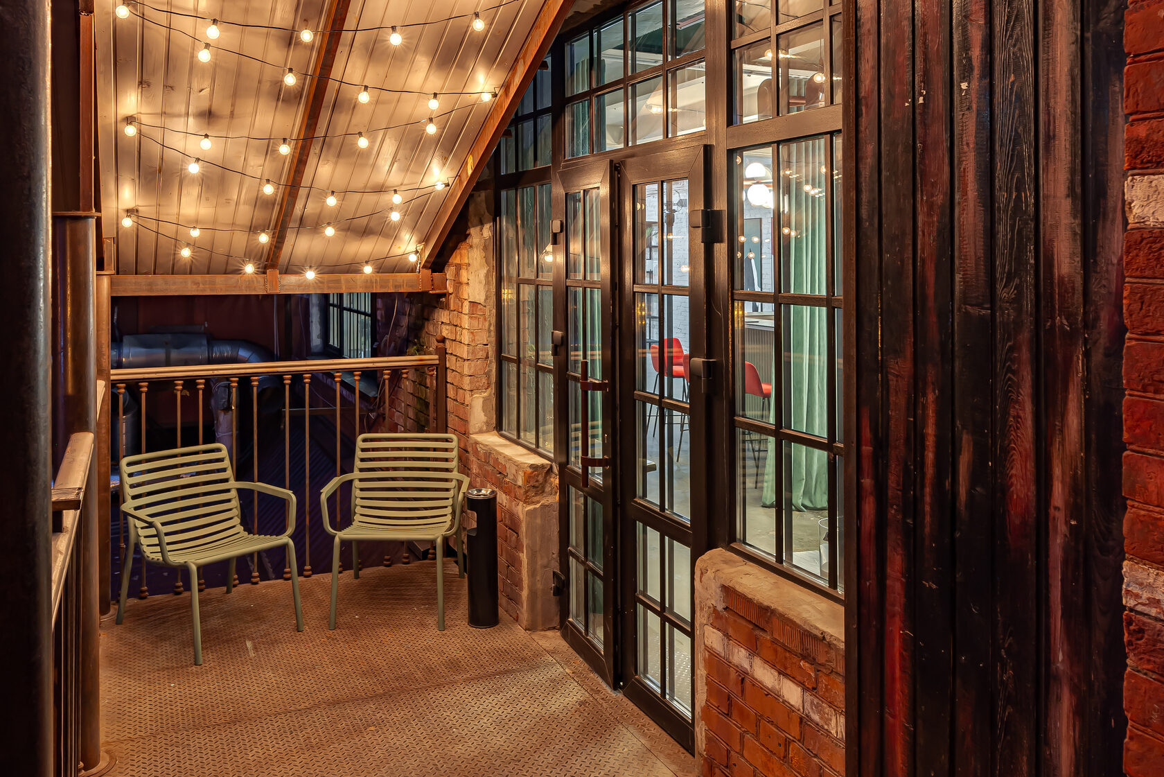 Фотография 12 площадки Премиальный клубный лофт на Красном Октябре — 240 м²