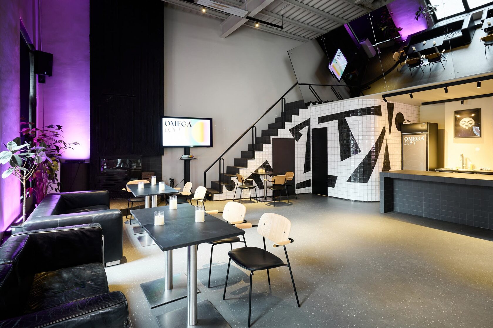 Фотография 2 площадки Атмосферный лофт с террасой и камином у Белорусской