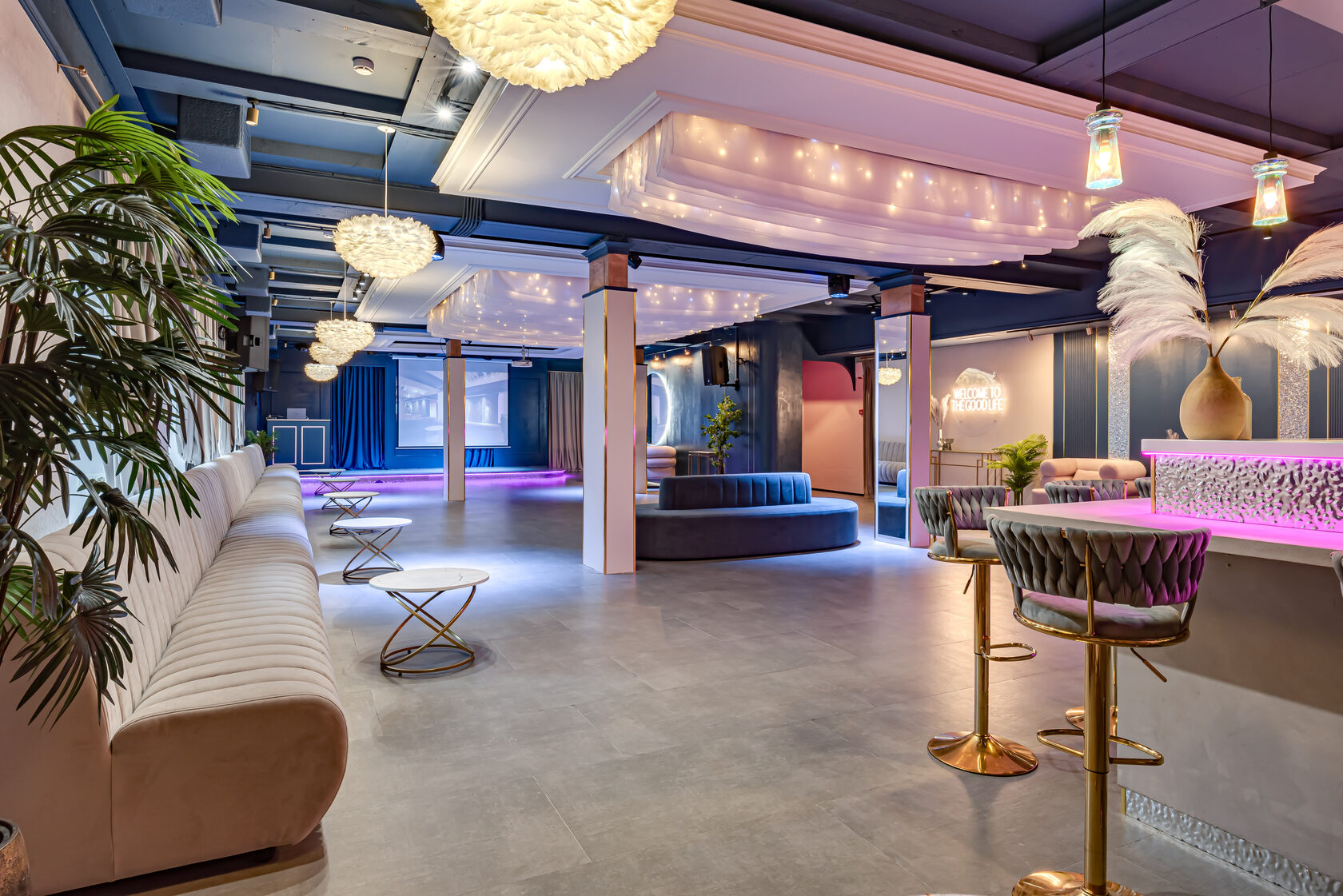 Фотография 3 площадки Элегантный зал со сценой у Бауманской