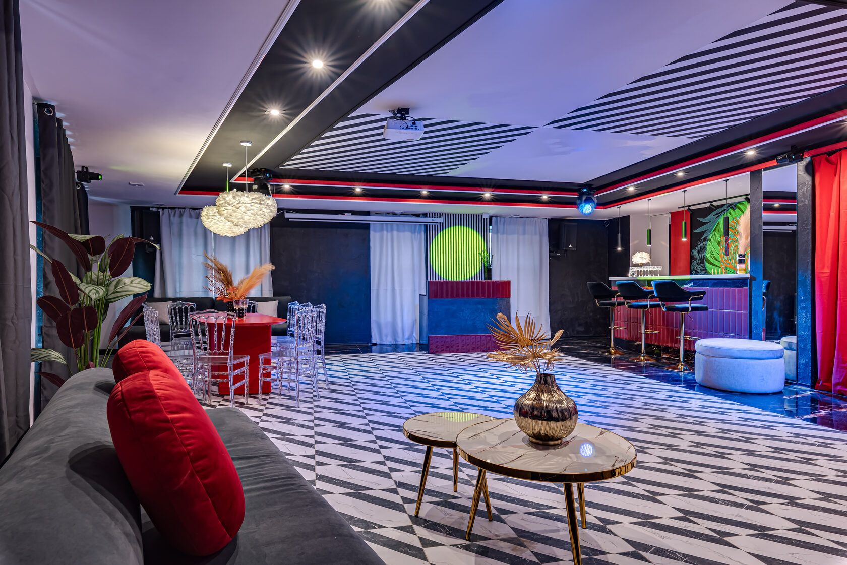 Фотография 3 площадки Стильный поп‑арт лофт у Бауманской