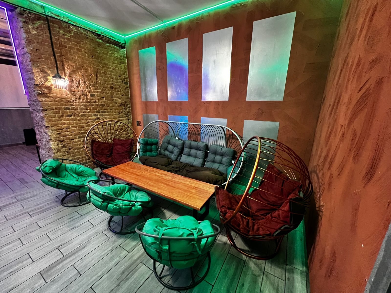 Фотография 14 площадки Темный лофт с необычной атмосферой на Бауманской