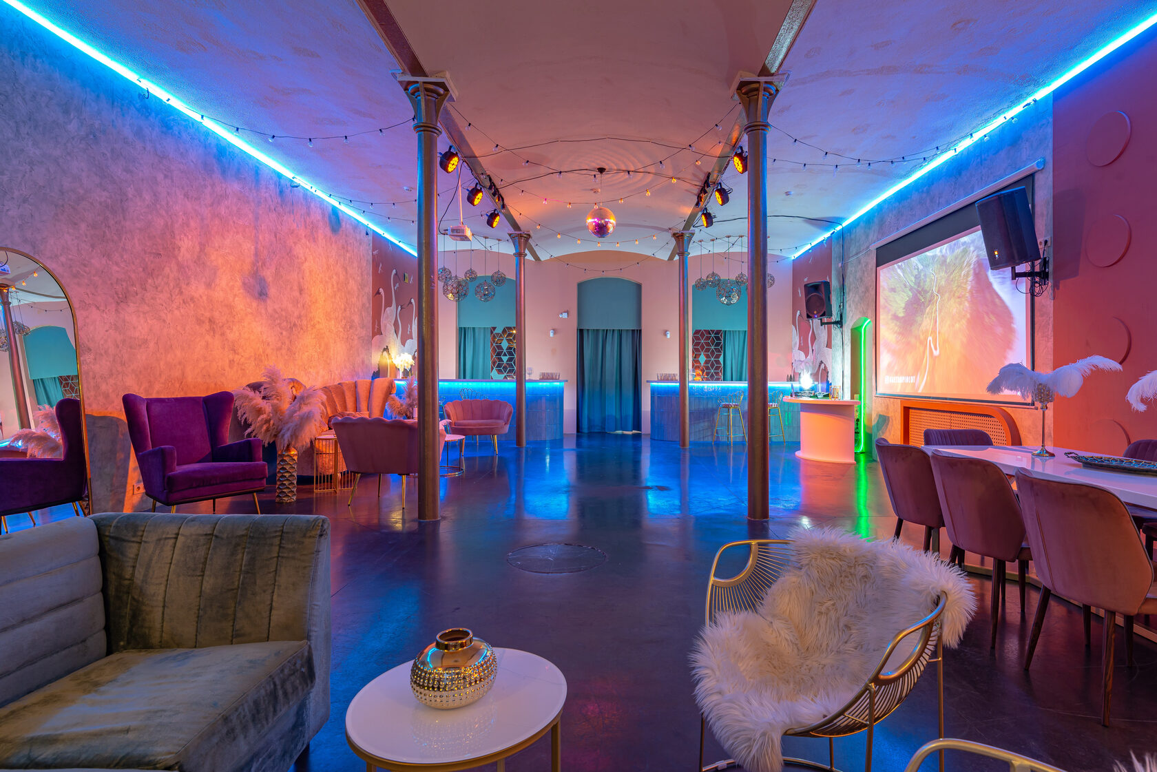 Фотография 13 площадки МАЙ Мемфис на Бауманской: элегантный зал 135 м²