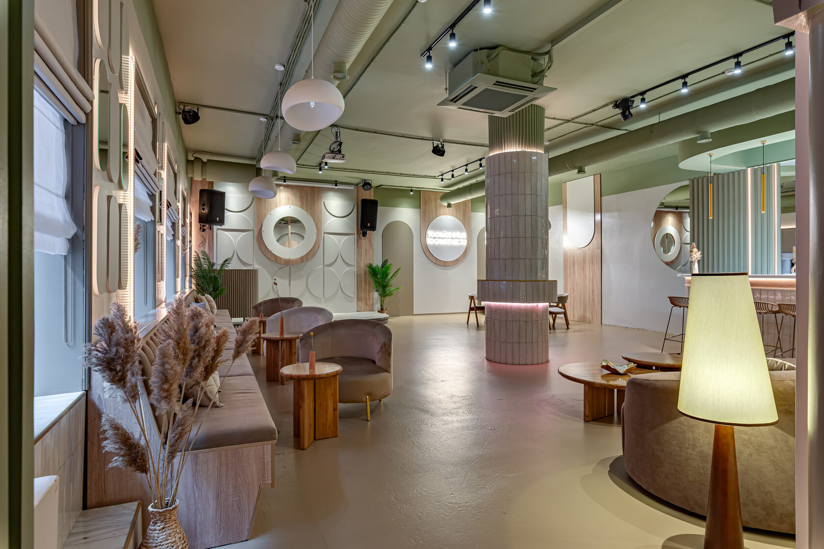 Фотография 21 площадки МАЙ на Красном Октябре: светлый зал 126 м² в стиле ваби‑саби