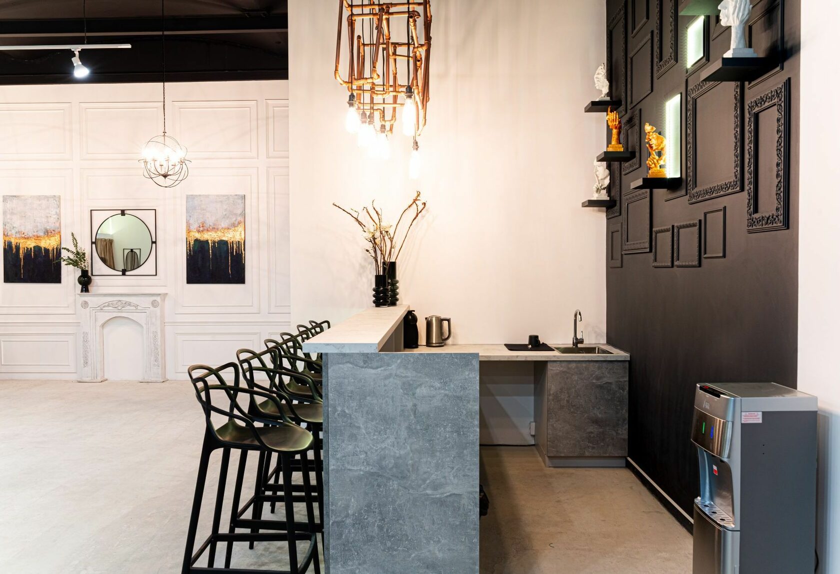 Фотография 17 площадки CLASSIC Loft на Тульской: зал с верандой 140 м²