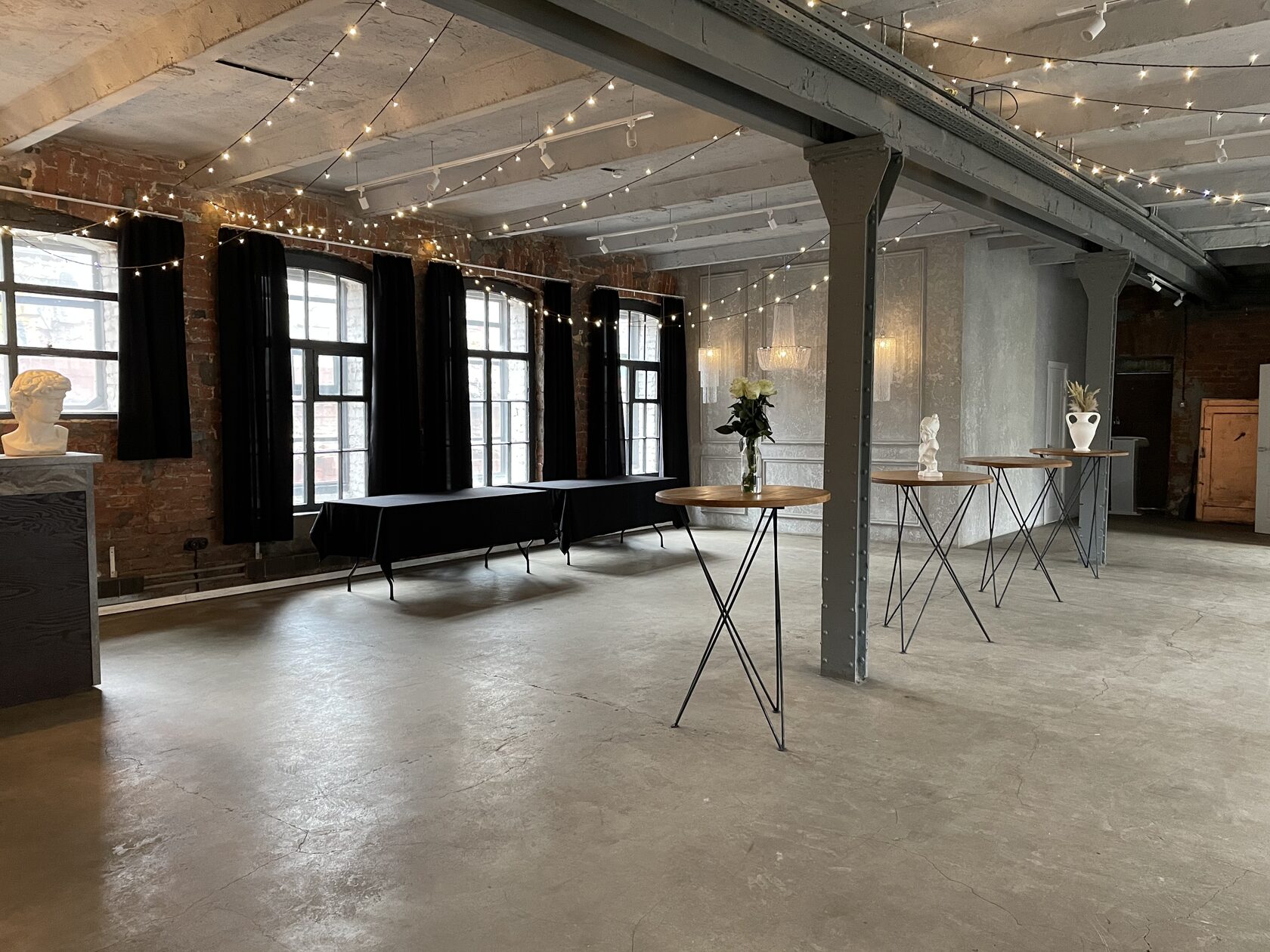 Фотография 1 площадки Светлый лофт с панорамными окнами 160 м², Электрозаводская