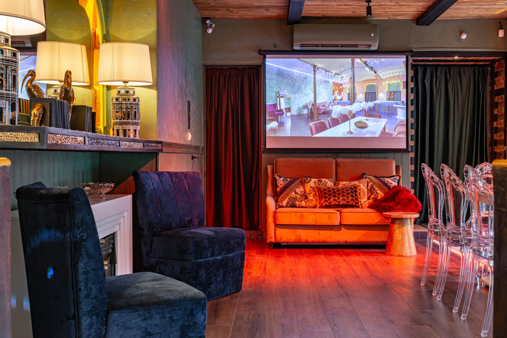 Фотография 3 площадки МАЙ Гоголь на Курской: поп‑арт зал 50 м²